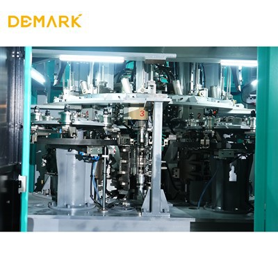 बोतल जूस बोतल ब्लोइंग मशीन